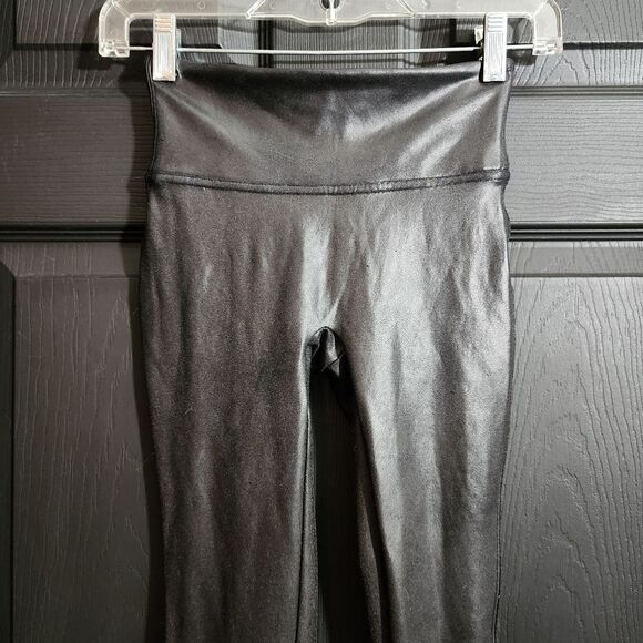 SPANX Faux Leather Leggings - Picture 6 of 9